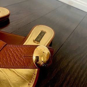 Pre-Loved Louis Vuitton Leather Slippers with Gold Button